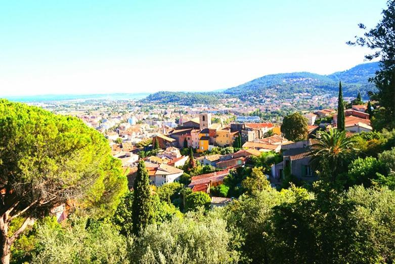 Appartement Familial - 7Pers- Hyeres-Centre Esterno foto