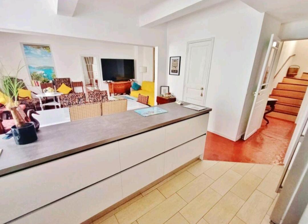 Appartement Familial - 7Pers- Hyeres-Centre Esterno foto